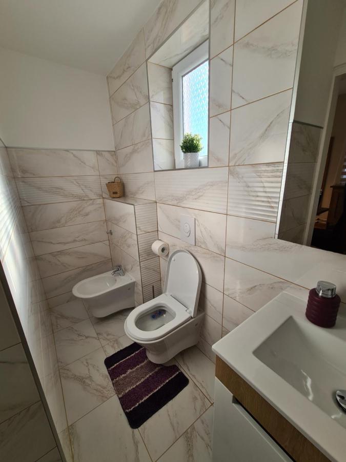 Apartmani Rajin Vrsac Dış mekan fotoğraf