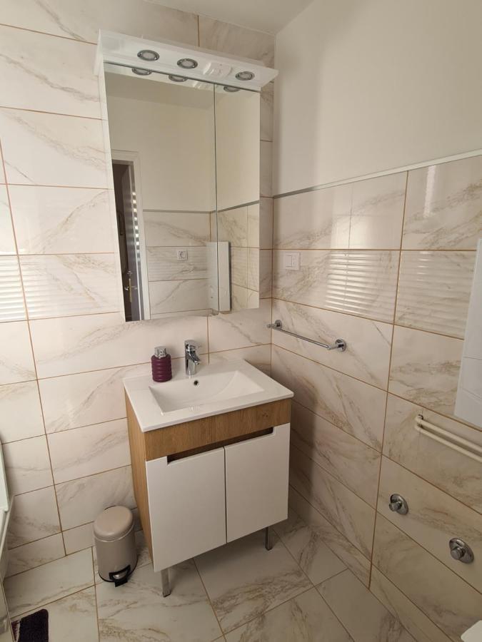 Apartmani Rajin Vrsac Dış mekan fotoğraf